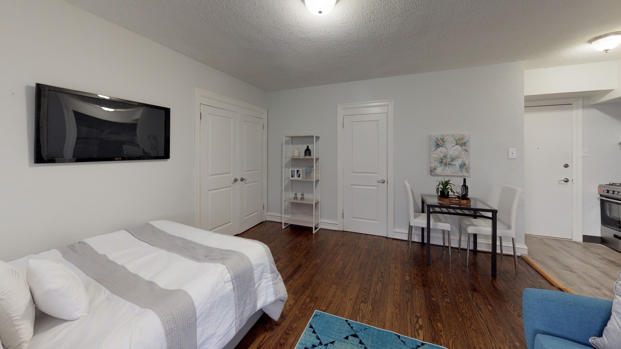 Photo - Roosevelt Apartments