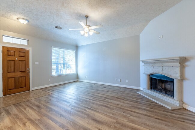 Photo - 11510 Alcott Dr