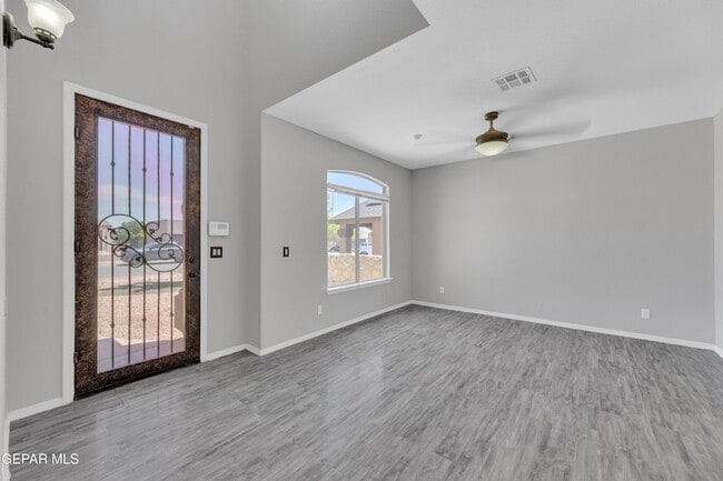 Photo - 14378 N Cave Dr