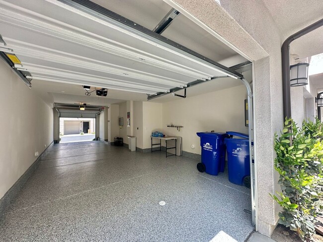 Photo - 2055 Vela Ln
