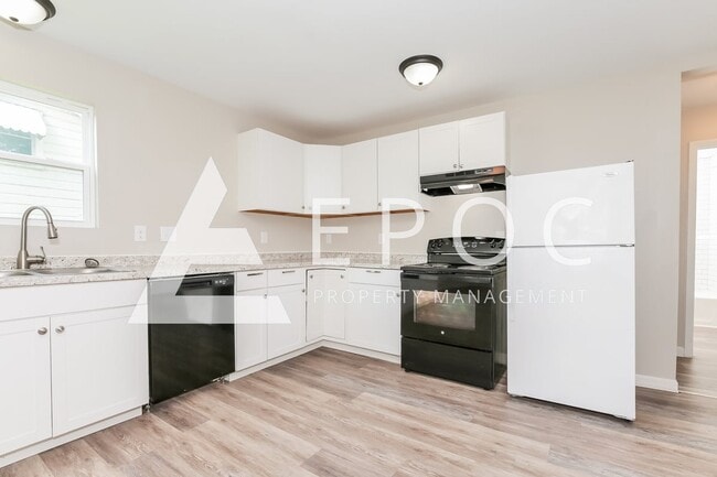 Photo - 314 Sunset Dr