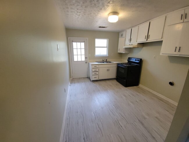 Photo - 2 bedroom/1 bath duplex in Pike Co