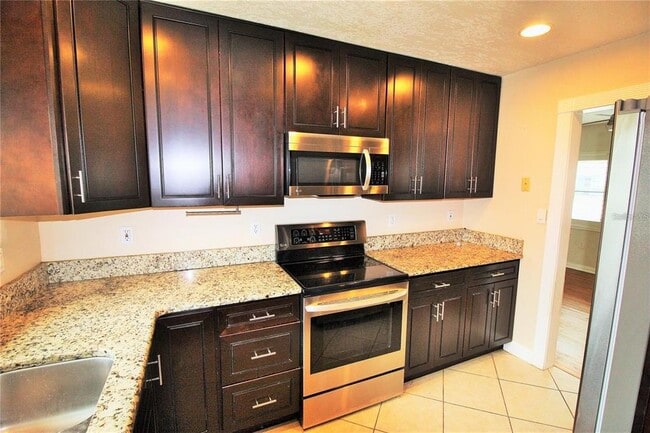 Photo - 1609 Tulane St