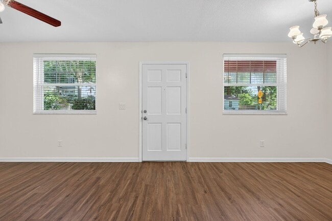 Photo - Adorable Single Family Home