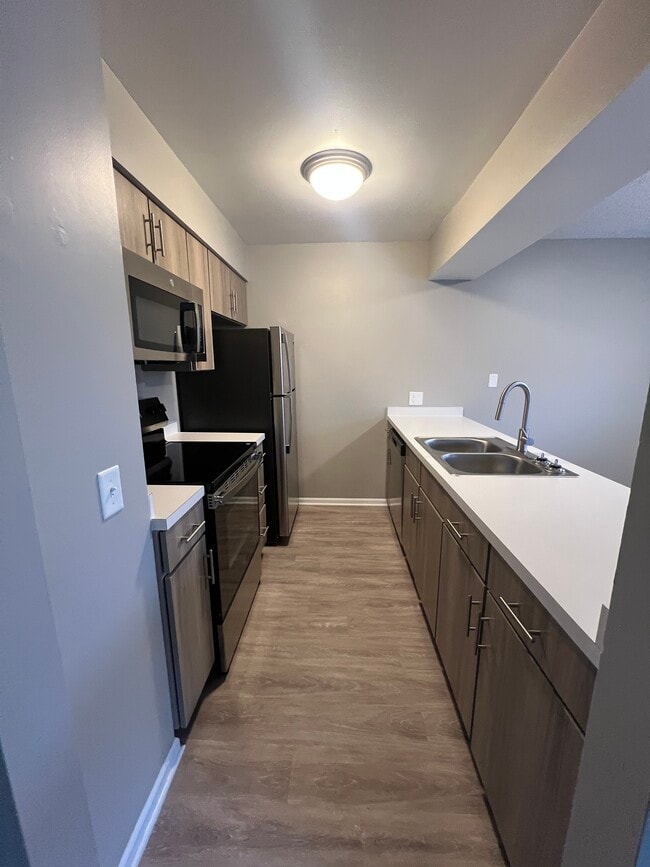 2-bed Renovated Kitchen - The Neighborhood at Englewood