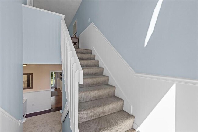 110 Winsor Ave