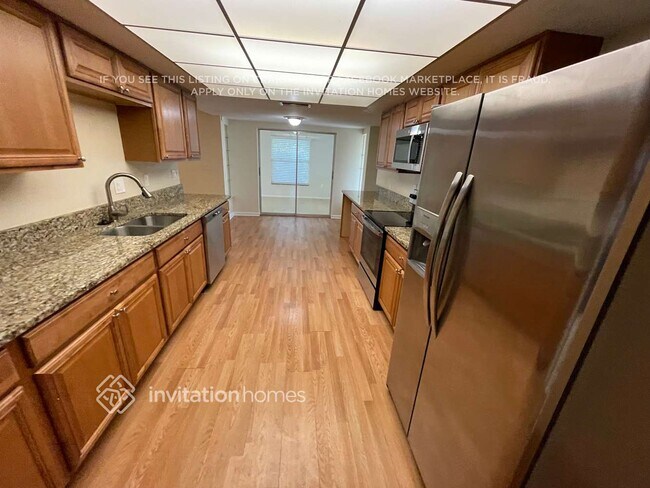 Photo - 3729 Allenwood St