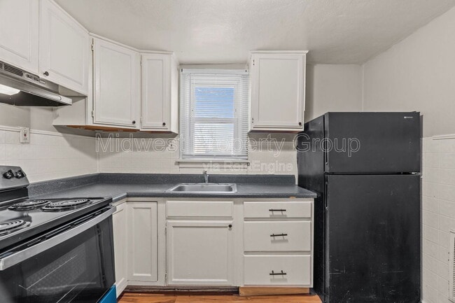 Photo - 161 Anistasia Dr