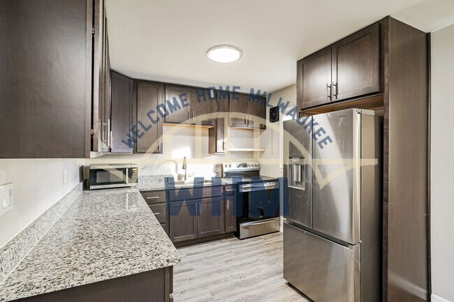 Photo - 4725 W Wilbur Ave