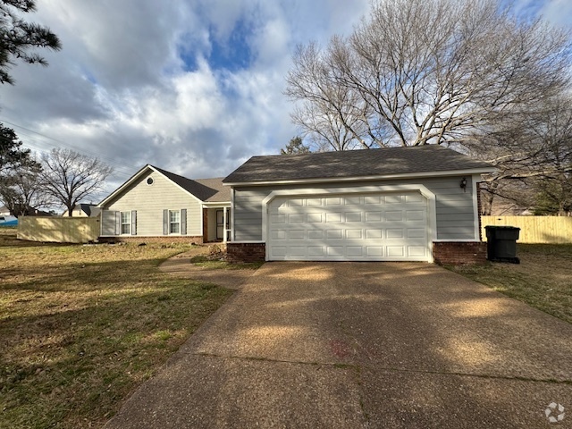 Building Photo - 7188 Barnstable Rd Rental