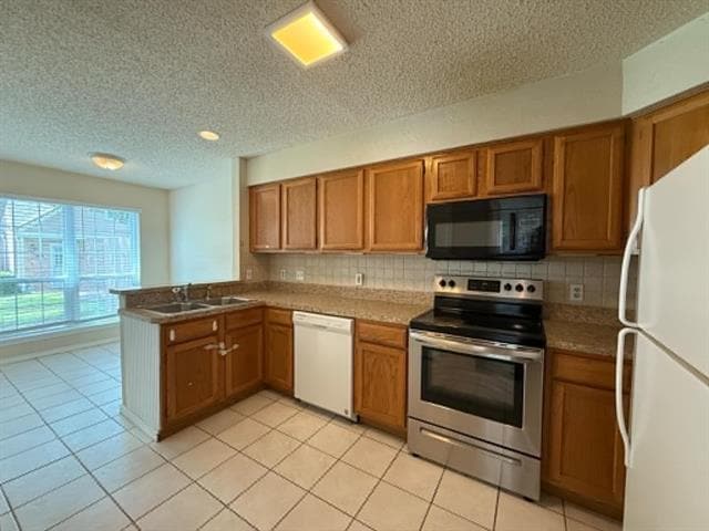 Photo - 17820 Windflower Way