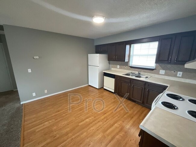 Photo - 3039 W 15th St