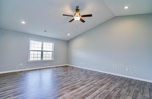 Photo - 249 Lockeland Park Dr
