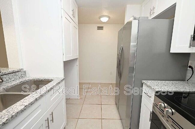 Photo - 141 Fernery Rd Unit D1