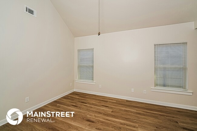 Photo - 576 Kincaid Cove Ln