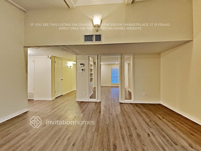 Photo - 6813 Curry Dr