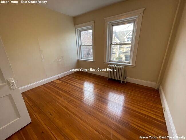 Photo - 15 Gardner St Condo Unit 4