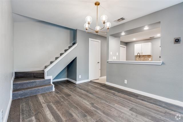 Building Photo - 4777 Cedar Springs Rd Unit 2H Rental