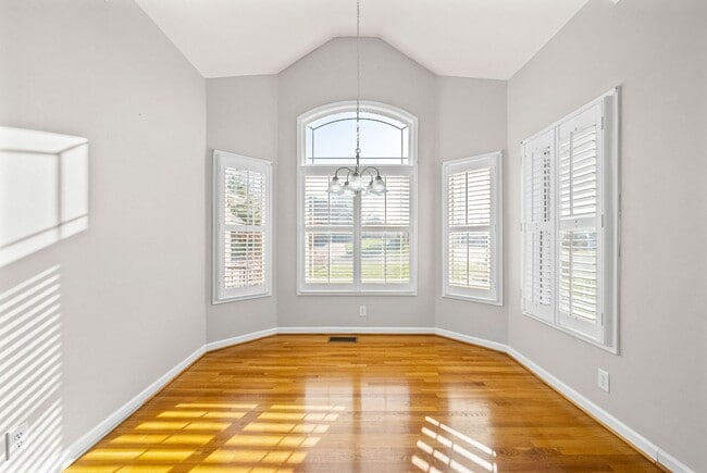 Photo - 3 Bedroom 2 Bath Pet Friendly Home For Rent with Community Pool Access!