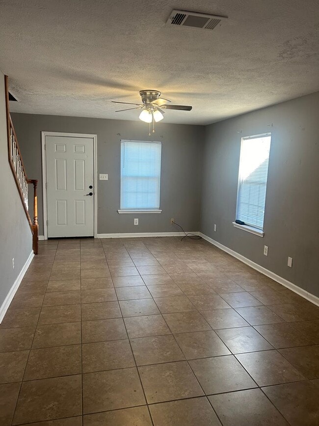Photo - Apartment For Rent In Maplewood