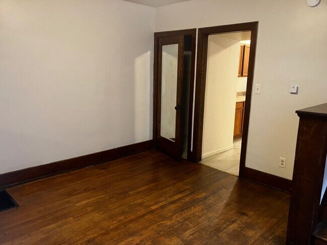 Photo - 101-103 W Norman Unit 101