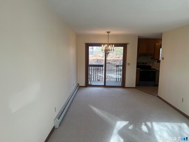 Photo - 649 Middle Tpke E Unit APT E