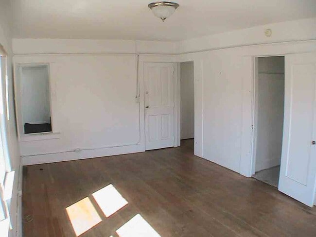48 1/2 Dudley Ave Unit 3