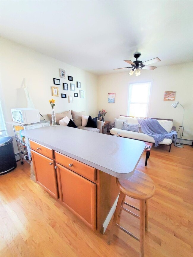 Photo - 389 Columbia St Unit 3