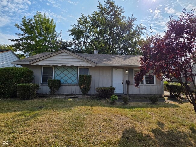 Building Photo - 2835 N Boehning St Rental