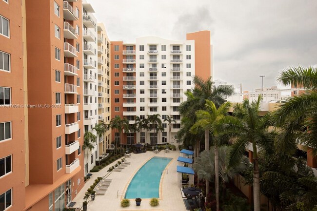 18800 NE 29th Ave Unit PH15