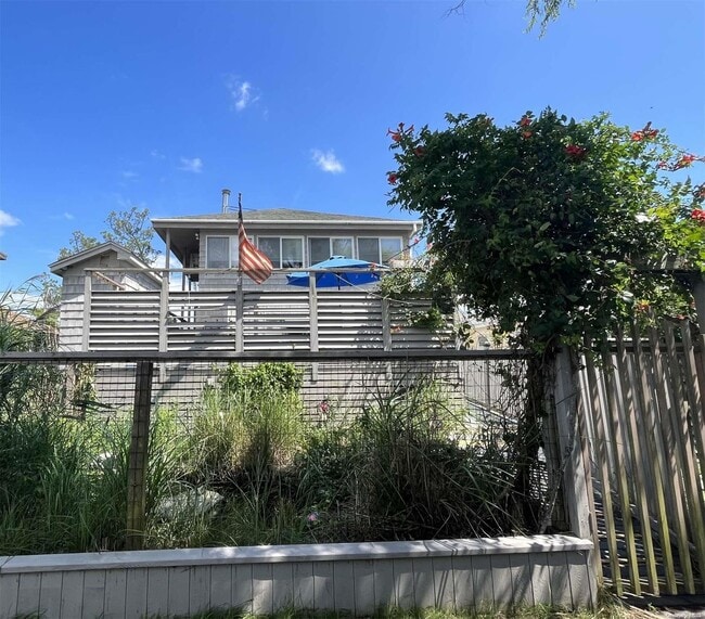 Building Photo - 607 Bayberry Walk Rental
