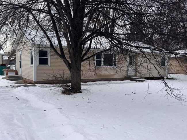 Building Photo - AVAILABLE NOW - Nicely rehabbed 3 Bedroom Single Family Home with Garage and Very Large Backyard