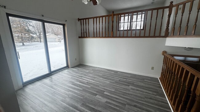 Photo - 901 Marty's Way