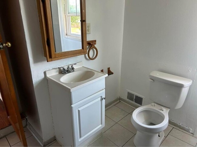 Photo - 304 N Wilson St