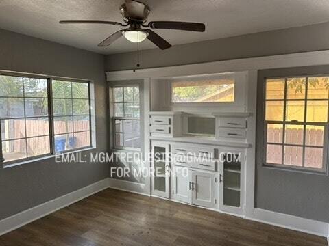 Photo - 3550 Dwight Ave