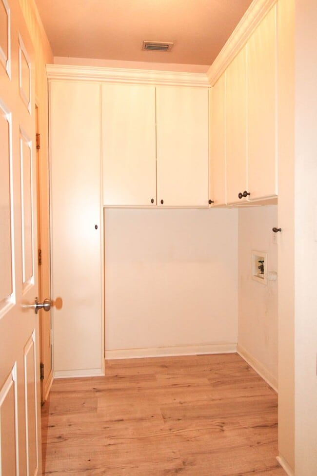 Photo - 34 Silverhorn Dr