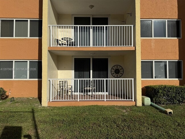Photo - 7010 NW 186th St Unit 5-107