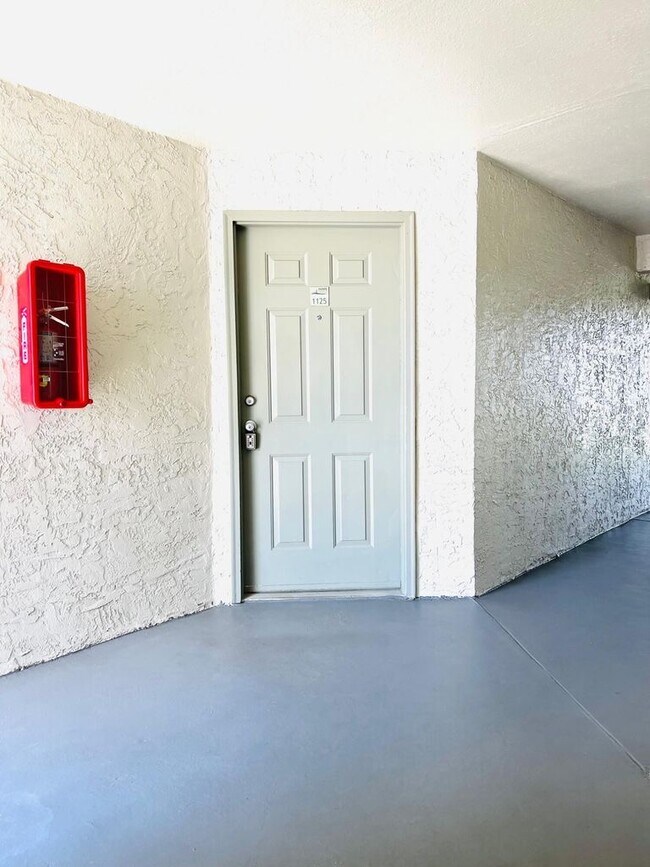 Photo - 1401 Village Blvd