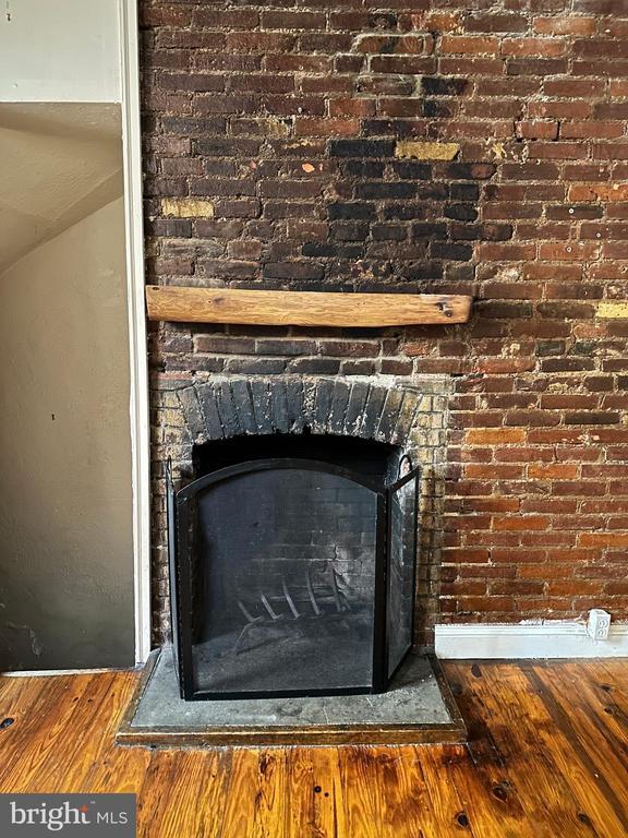 Photo - 623 S American St Unit F