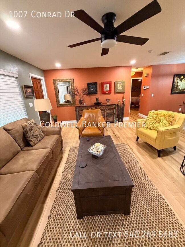 Photo - 1007 Conrad Dr