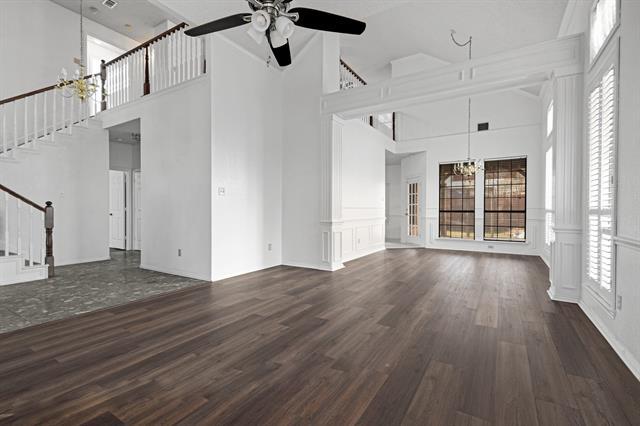 Photo - 619 Allen Rd