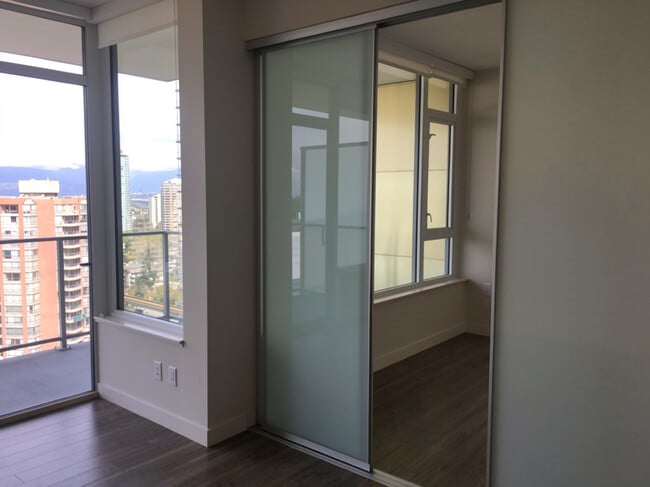 Photo - 1808-6288 Cassie Avenue Unit 1808