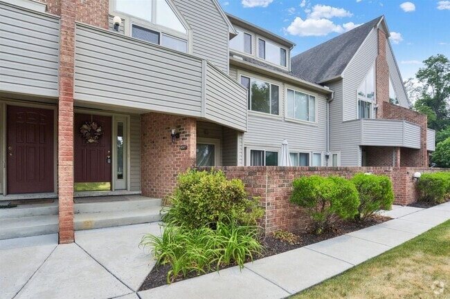 Building Photo - Coming Soon -This is a Must See 2 Bedroom ... Rental