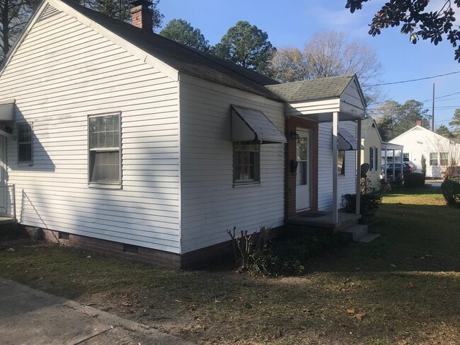 Photo - 1508 Mimosa St