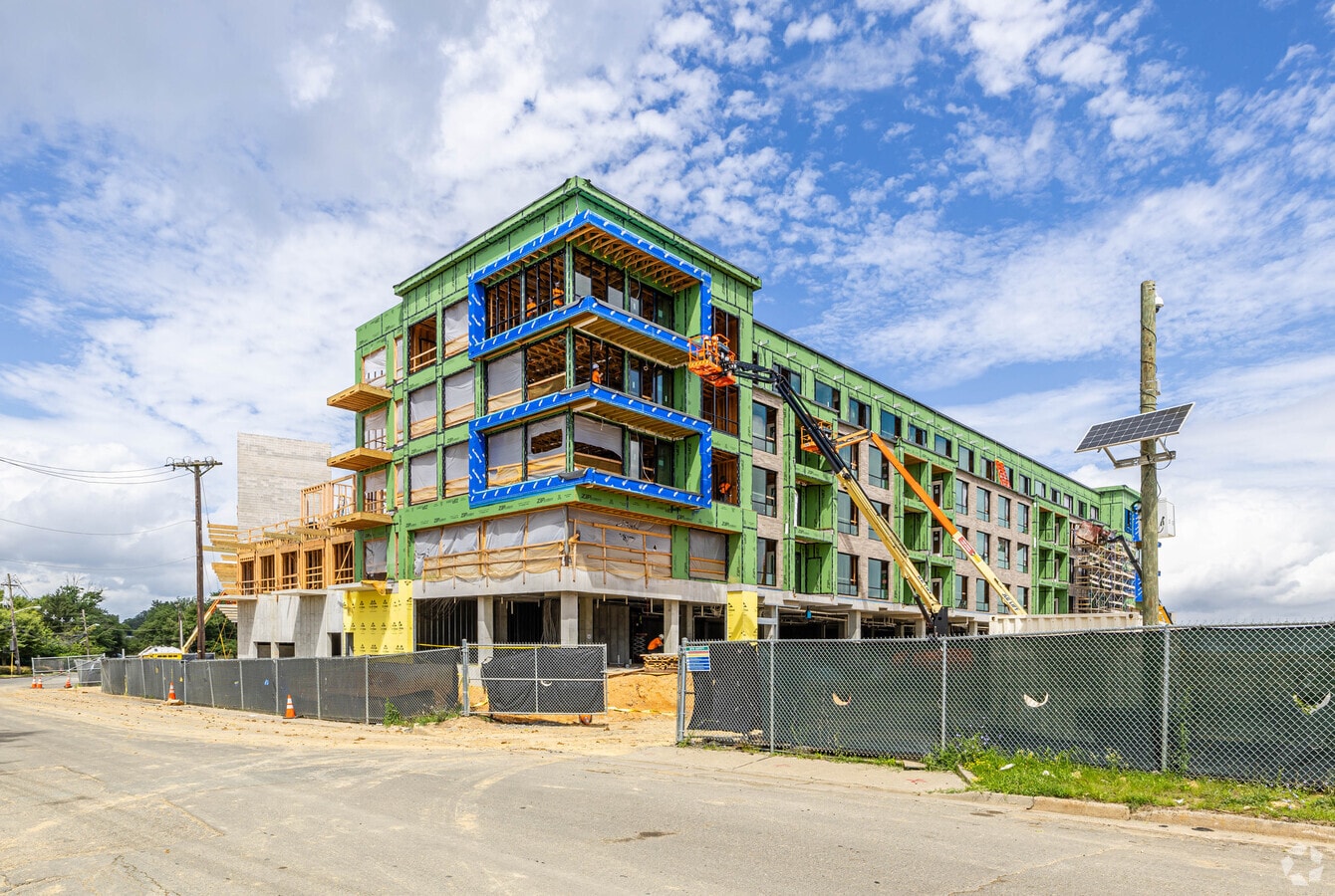 Photo - Vermella East Brunswick