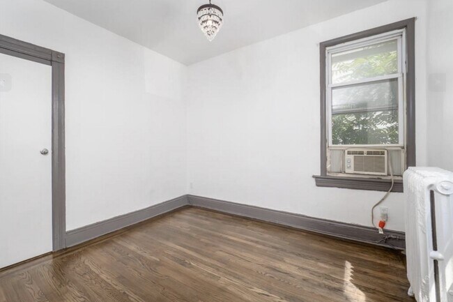 Photo - 24 Smith St Unit 2R