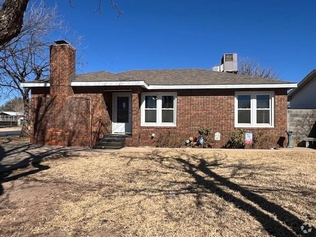 Building Photo - Coming Soon! Charming 3-Bedroom Rent Home ...