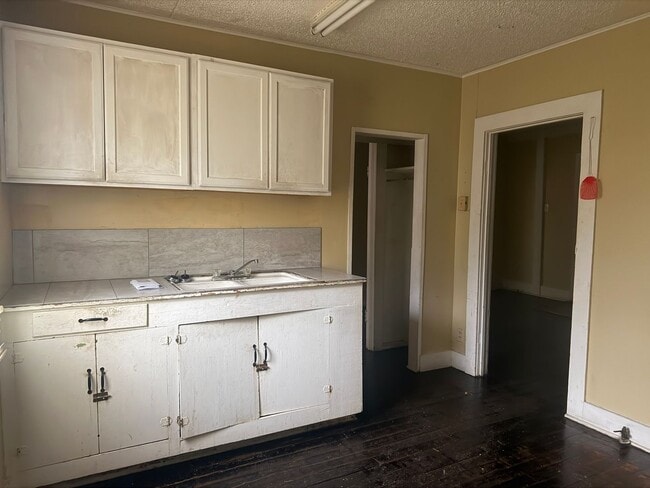 Photo - FOR RENT in LAFAYETTE!