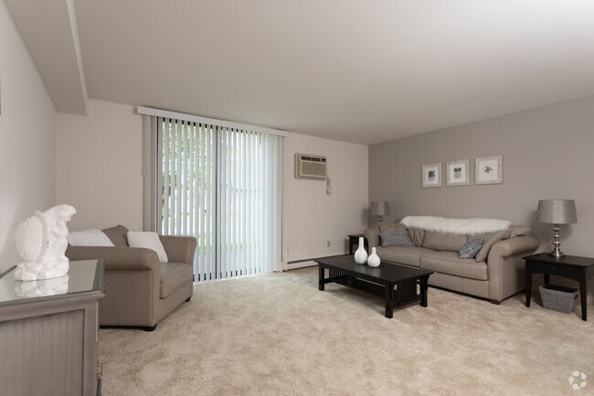 2BR, 1BA