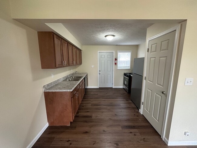 Photo - Welcome to Dawson Village – Welcome Home!